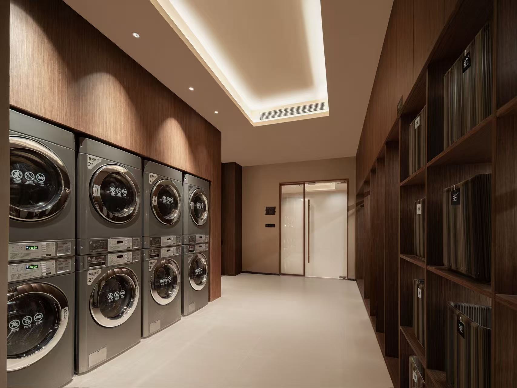 Laundry, drying, and storage room - Shangdao Ski